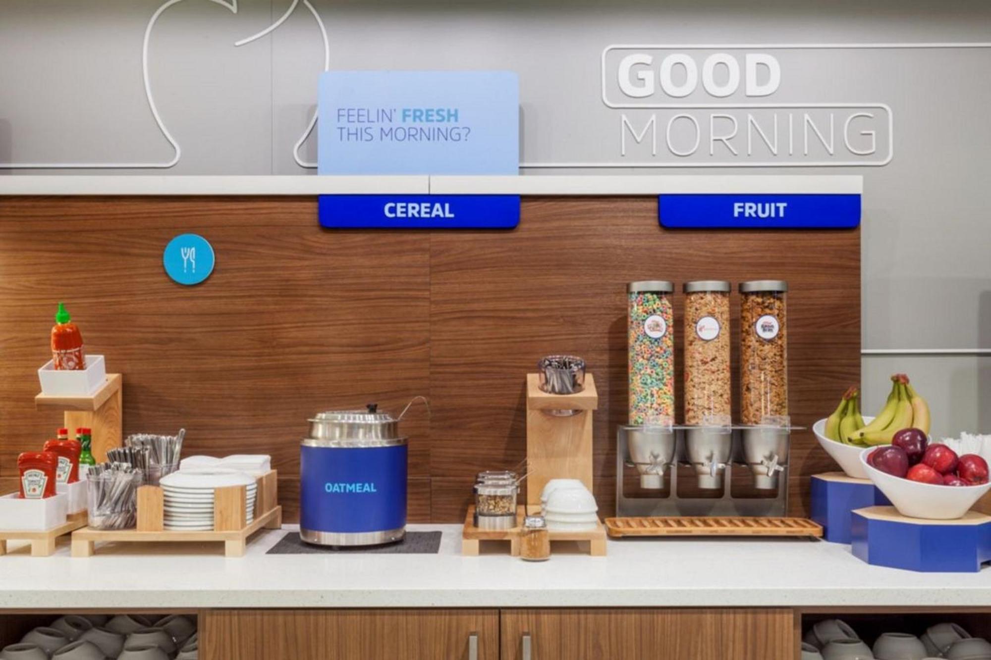 Holiday Inn Express Redding North By Ihg Eksteriør bilde