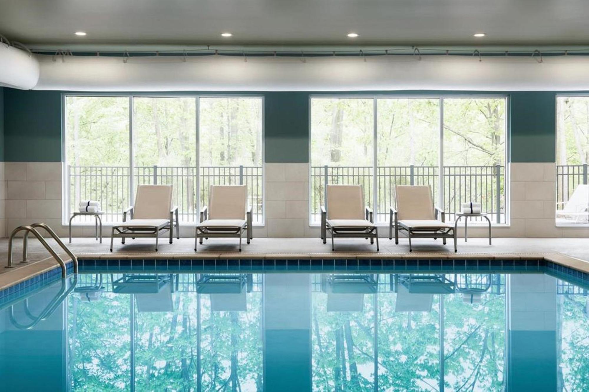 Holiday Inn Express Redding North By Ihg Eksteriør bilde